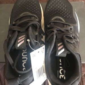 adidas Shoes - Adidas women Bounce sneakers NEW size 7 adidas Shoes - Adidas women Bounce sneakers NEW size 7